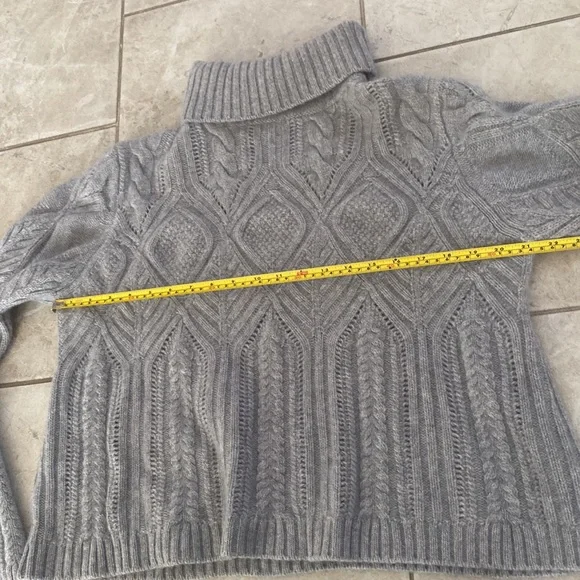 Magaschoni Cashmere Wool Blend Knit Turtleneck - Picture 9 of 12